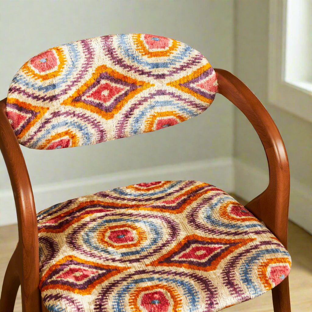 Lambda Chair - Cursive IKAT - LUMINA ELIGMA HOME