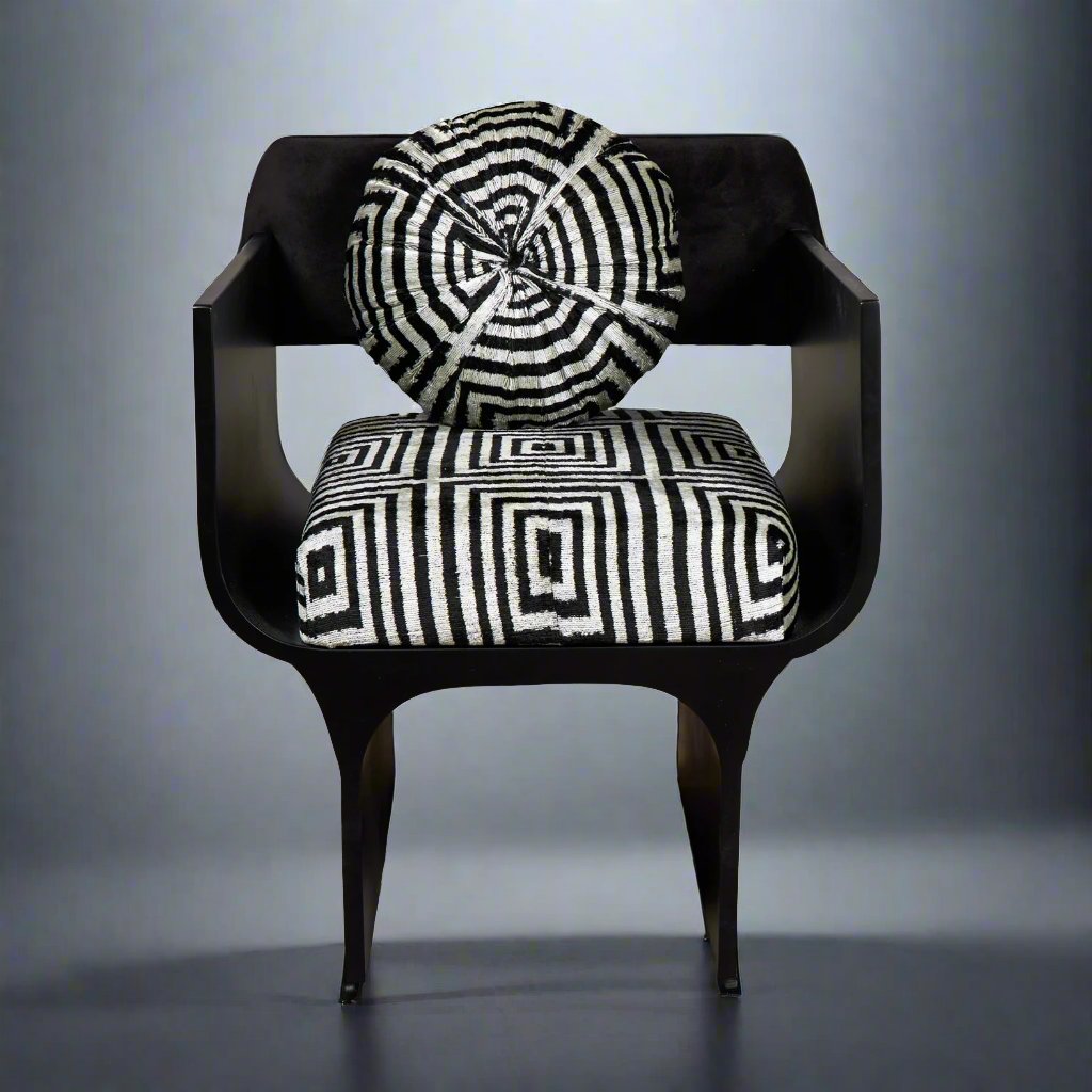 Stiletto Lounge Chair - IKAT Black Dimension - LUMINA ELIGMA HOME
