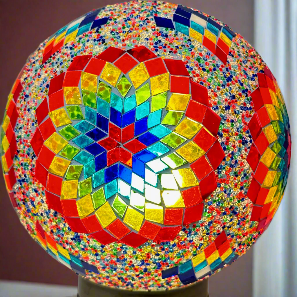 Mosaic Globe Table Lamp - 25 CM - Small - LUMINA ELIGMA HOME