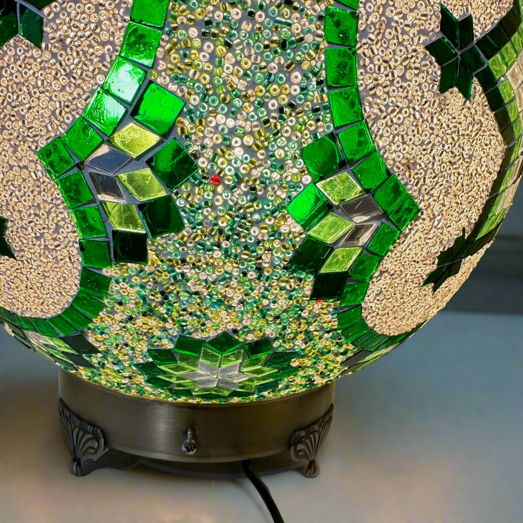 Mosaic Globe Table Lamp - 35 CM - LUMINA ELIGMA HOME