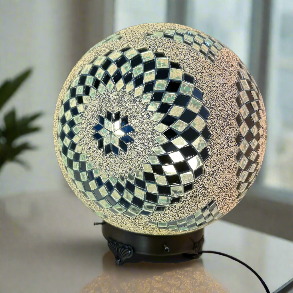 Mosaic Globe Table Lamp - 35 CM - LUMINA ELIGMA HOME