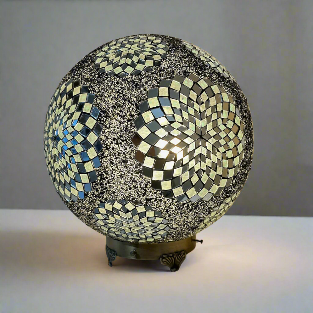 Mosaic Globe Table Lamp - 40 CM - LUMINA ELIGMA HOME