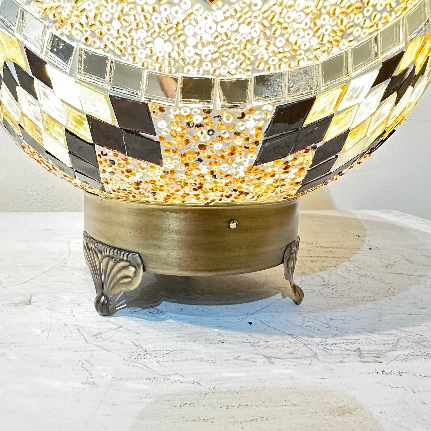 Mosaic Egg Shaped Table Lamp - 25 CM - LUMINA ELIGMA HOME