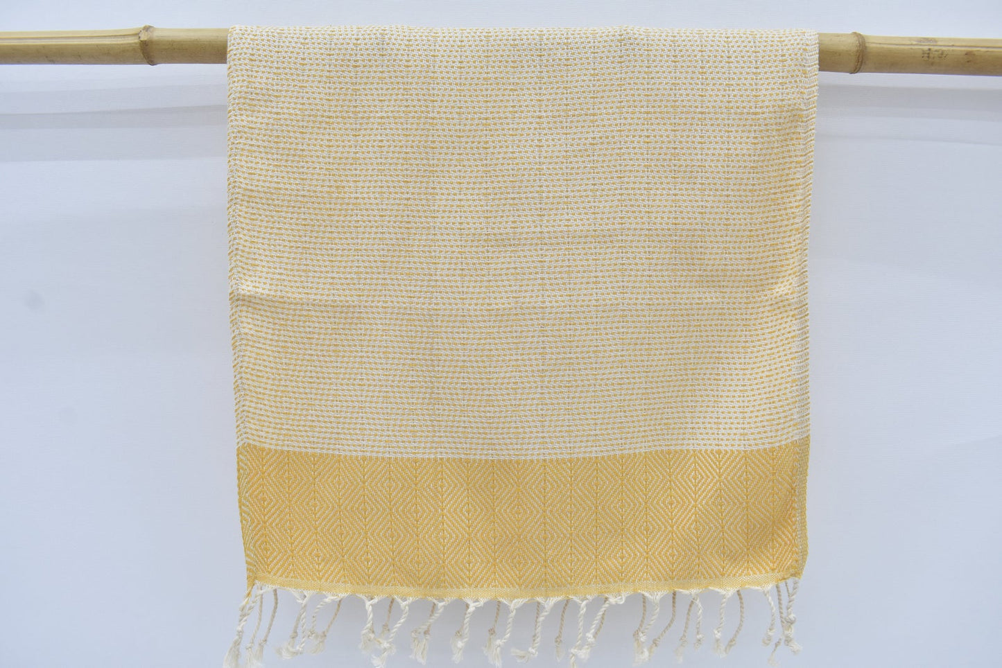 Face Towel Lines Mustard - 90cm x 50 CM - LUMINA ELIGMA HOME