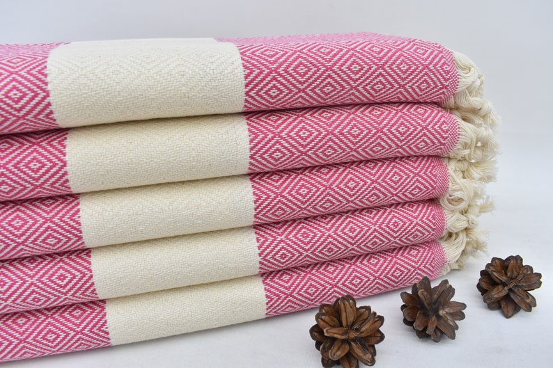 Fuschia Bath & Hand Towel Diamonds - 70" X 40" - 36" X 20" - LUMINA ELIGMA HOME