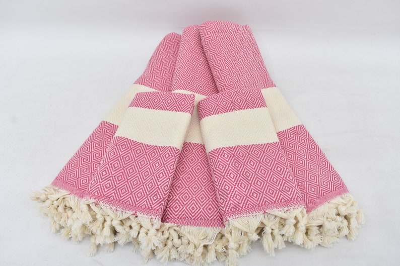 Fuschia Bath & Hand Towel Diamonds - 70" X 40" - 36" X 20" - LUMINA ELIGMA HOME