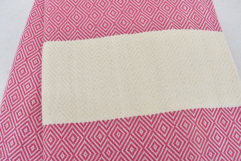 Fuschia Bath & Hand Towel Diamonds - 70" X 40" - 36" X 20" - LUMINA ELIGMA HOME