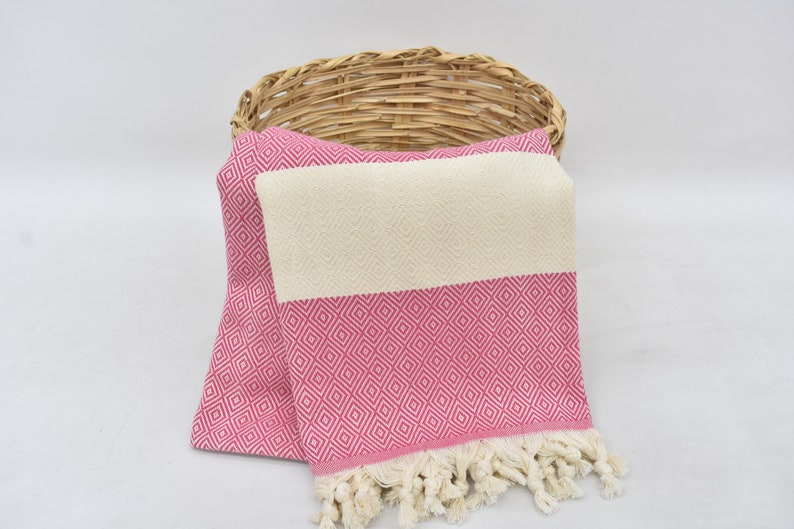 Fuschia Bath & Hand Towel Diamonds - 70" X 40" - 36" X 20" - LUMINA ELIGMA HOME