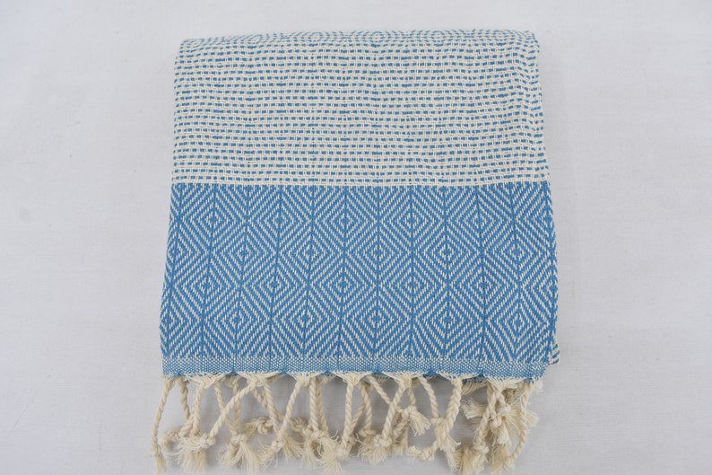 Face Towel Lines Turquoise - 90cm x 50 CM - LUMINA ELIGMA HOME