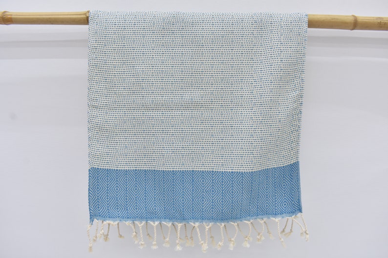 Face Towel Lines Turquoise - 90cm x 50 CM - LUMINA ELIGMA HOME