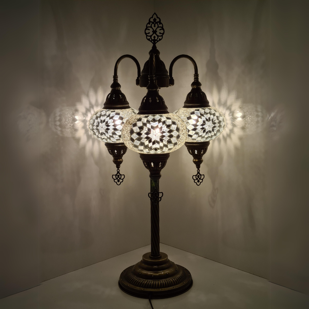 Symmetric Fountain Mosaic Glass Lamp - 3 Globes