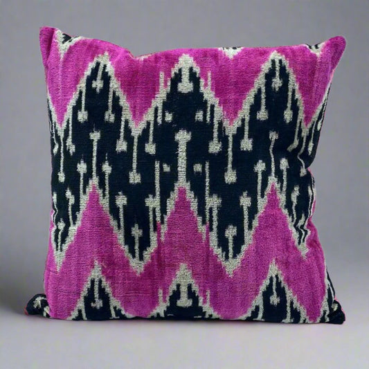 Silk Velvet IKAT pillow cover, 40x40 cm (16"x16"), handmade and hand-dyed. Made of 80% silk and 20% cotton. Hidden zipper closure. Decorative cushion cover for living room or bedroom. Pillow insert not included.