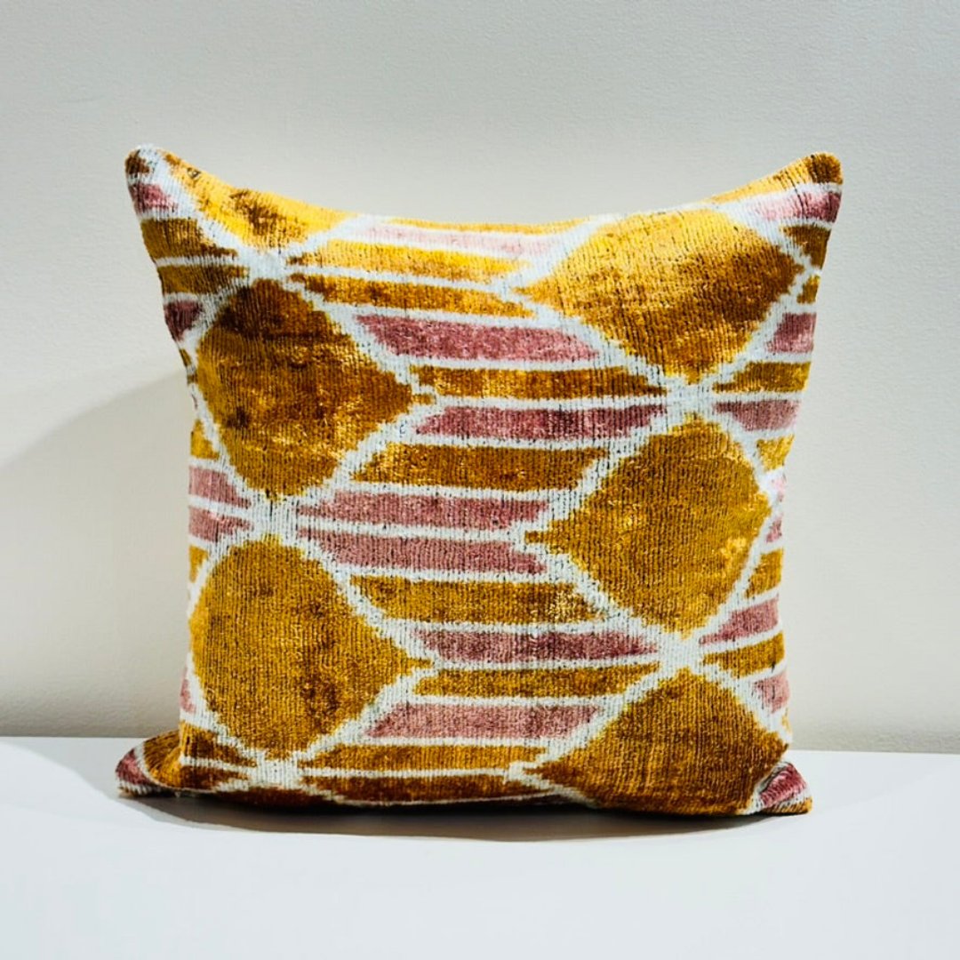 IKAT Silk Back Cushion Cover 40x40 CM- Honey Light Pink