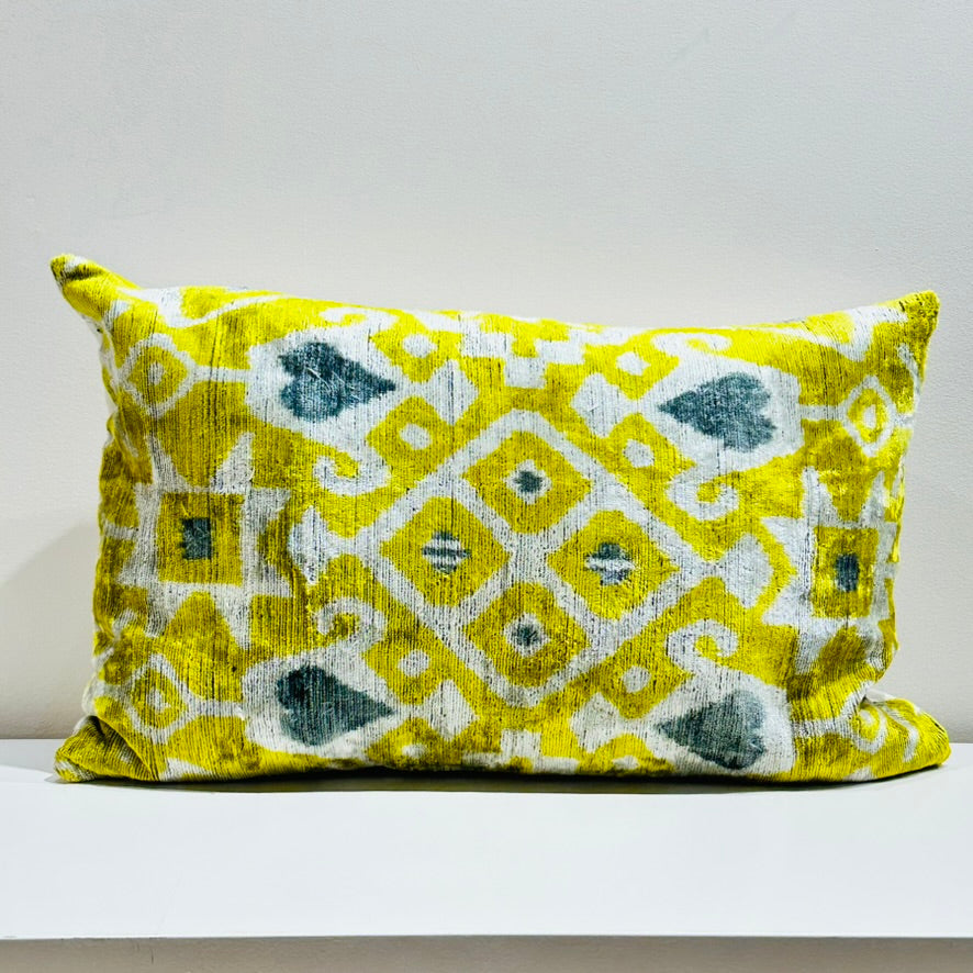 IKAT SILK CUSHION RECTANGULAR