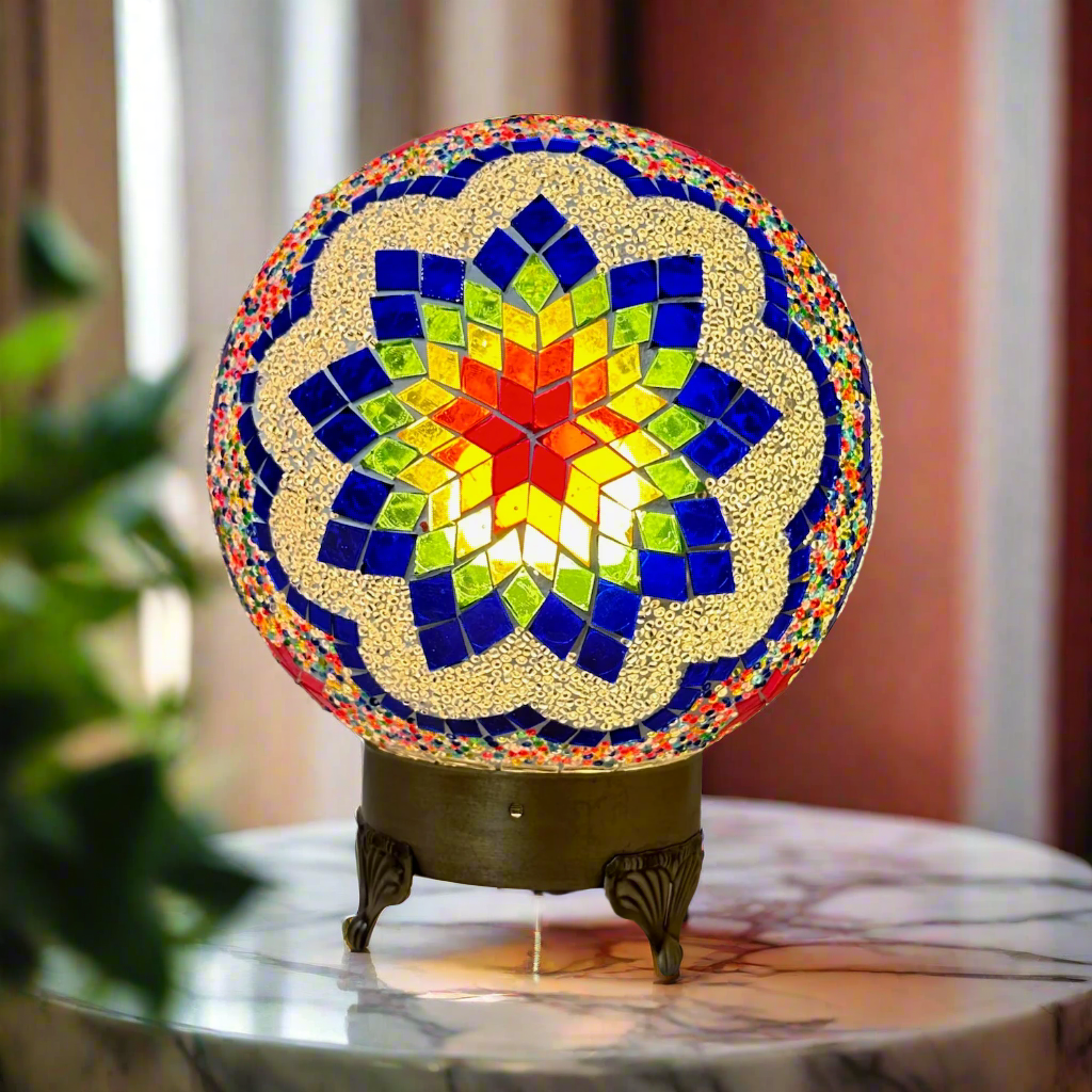 Mosaic Round Table Lamp - 20 CM