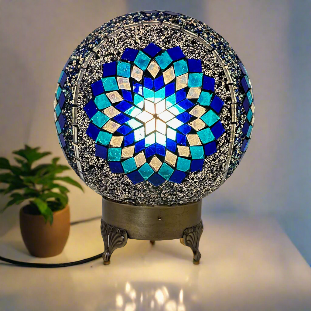 Mosaic Round Table Lamp - 20 CM