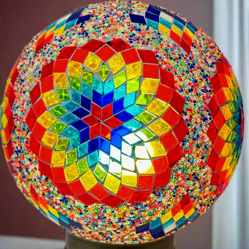 Mosaic Globe Table Lamp - 25 CM - E