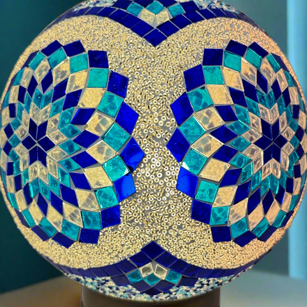 Mosaic Globe Table Lamp - 25 CM - E