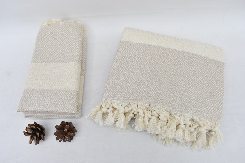 Beige Diamonds Bath Towel Organic Turkish Cotton - 70" X 40" 36" X 20"